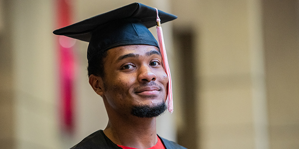 NIU student at commencement ceremony